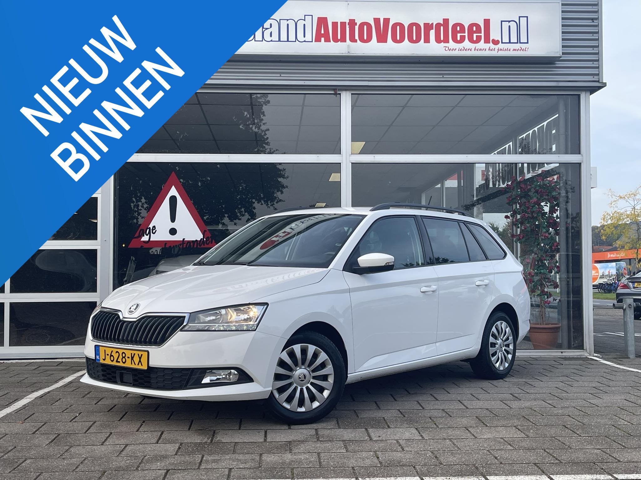 Skoda Fabia Combi 1.0 TSI Ambition /Cruise/Airco/PDC/Carplay, Auto's, Voorwielaandrijving, Stof, Gebruikt, Euro 6