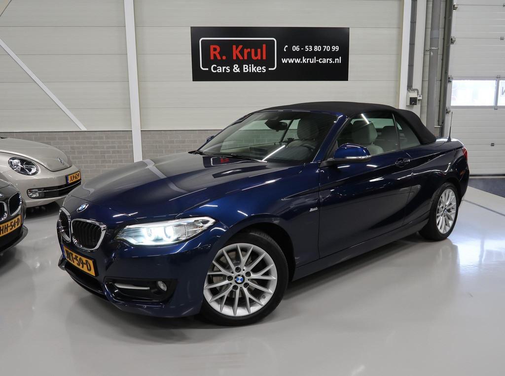 BMW 2-serie Cabrio 220i Sport Automaat Airco-ecc Trekhaak af, Automaat, Achterwielaandrijving, Gebruikt, Euro 6