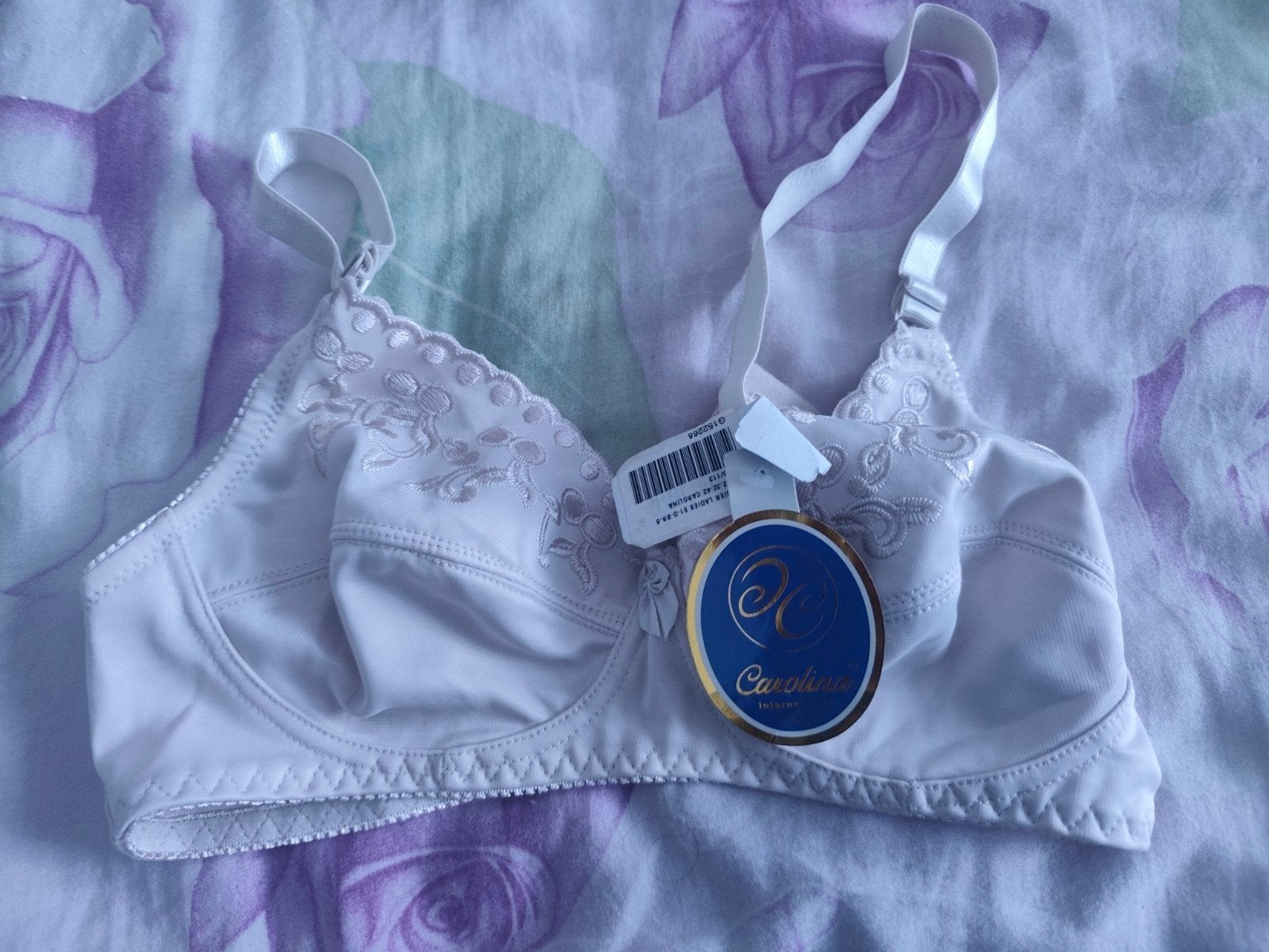 Nieuwe beha, nooit gedragen, maat 36B, Ophalen of Verzenden, BH
