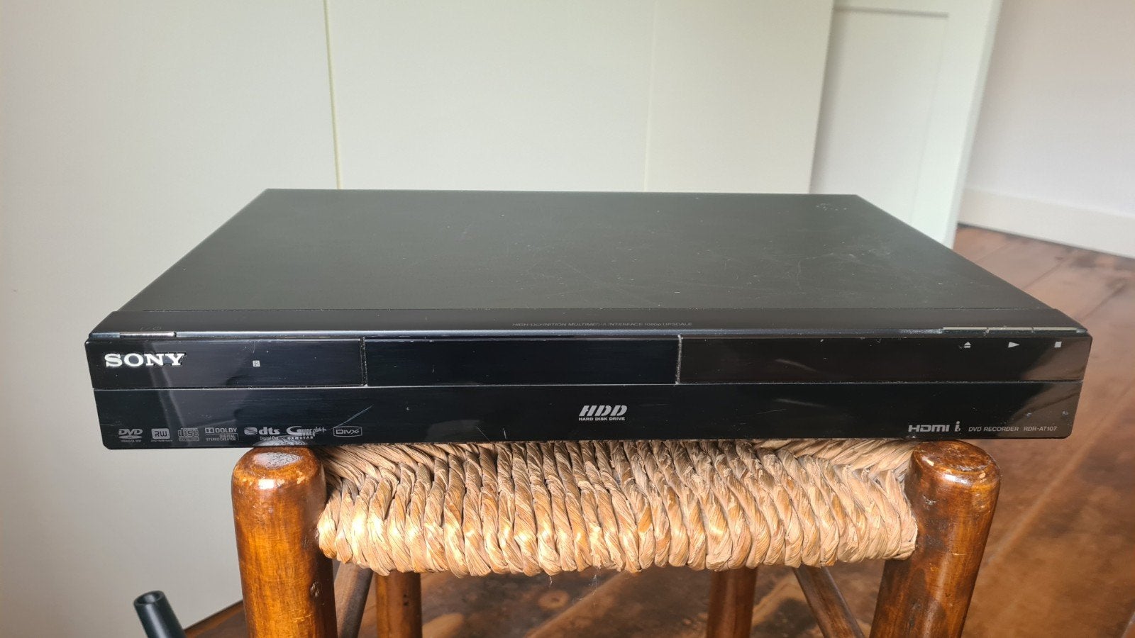 Sony RDR-AT107 DVD Recorder met HDD en HDMI, Ophalen, Met harddisk, Dvd-recorder, Zo goed als nieuw