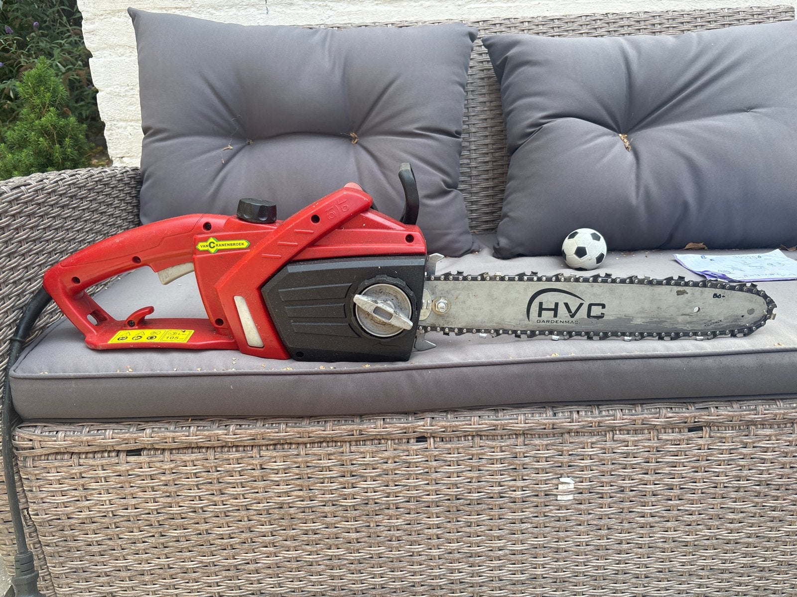 HVC Elektrische Kettingzaag 1800W in, Ophalen of Verzenden, Gebruikt, 1200 watt of meer, Kettingzaag
