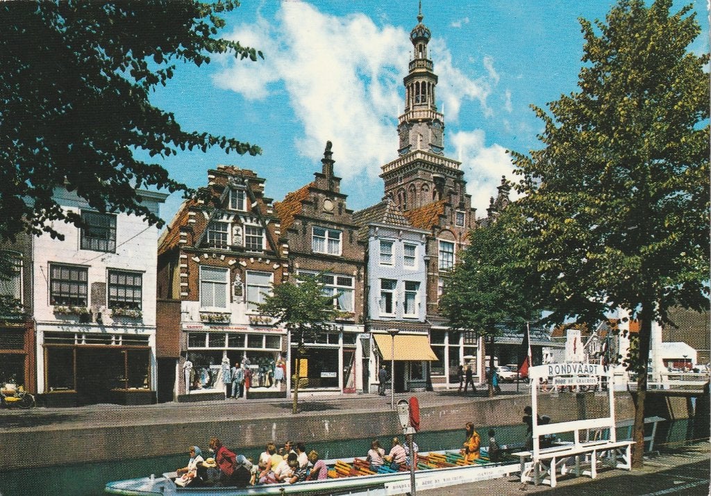 ALKMAAR  Gracht met Rondvaartboot, Verzenden, 1960 tot 1980, Gelopen, Noord-Holland