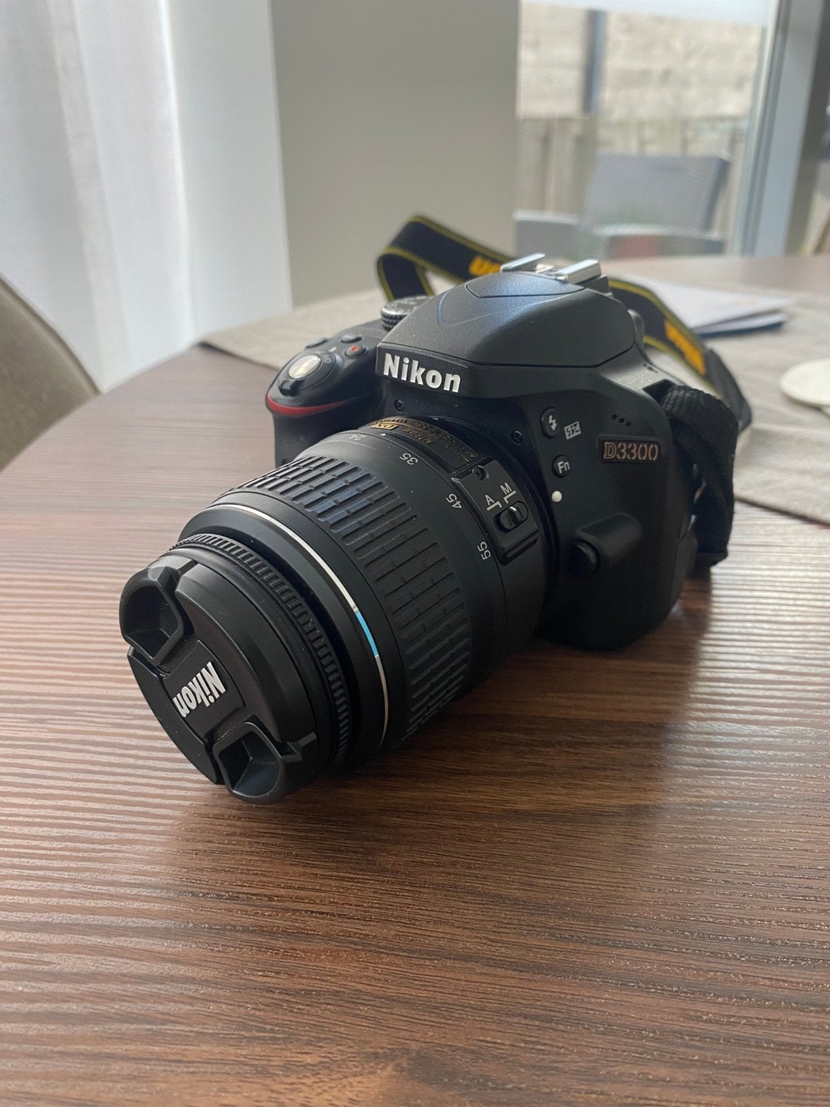 Nikon D3300 + Nikkor 18-55mm Lens – Only 4,080 shutter count, Ophalen of Verzenden, Zo goed als nieuw, Nikon, Geen optische zoom