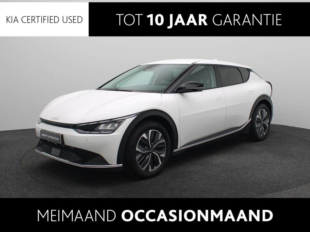 Kia EV6 Light Edition 58 kWh | Stoel - Stuur verwarming | Tr, Auto's, Kia, 12 maanden, Gebruikt, 750 kg, Leder en Stof