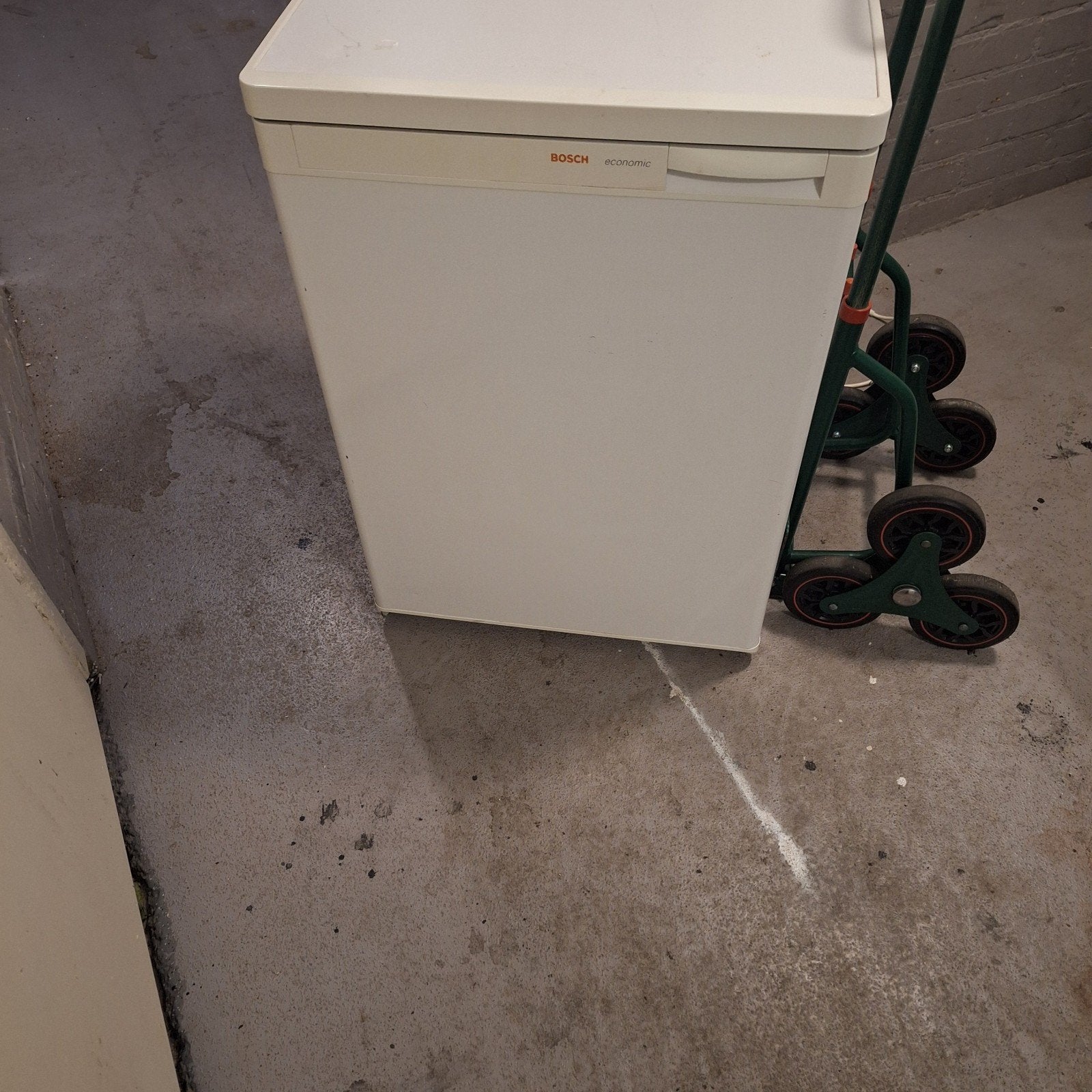 Bosch koelkast zonder vriezer (bezorging mogelijk), 150 tot 200 liter, Zonder vriesvak, Minder dan 85 cm, Ophalen of Verzenden