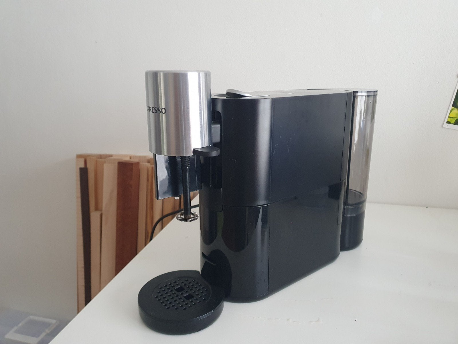 Nespresso Krups Atelier koffiemachine XN890, Ophalen, Koffiepads en cups, Gebruikt, Koffiemachine