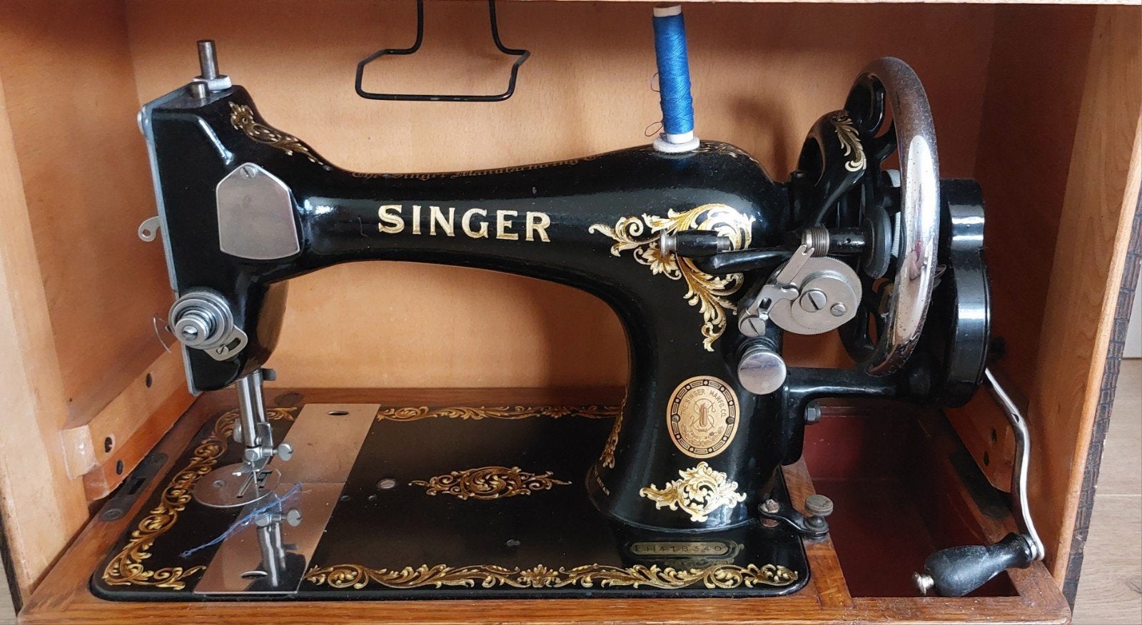 Prachtige oude Singer naaimachine in koffer, Ophalen