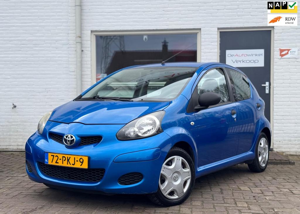Toyota Aygo 1.0-12V Cool 5-deurs Airco, Voorwielaandrijving, Euro 5, Stof, Gebruikt