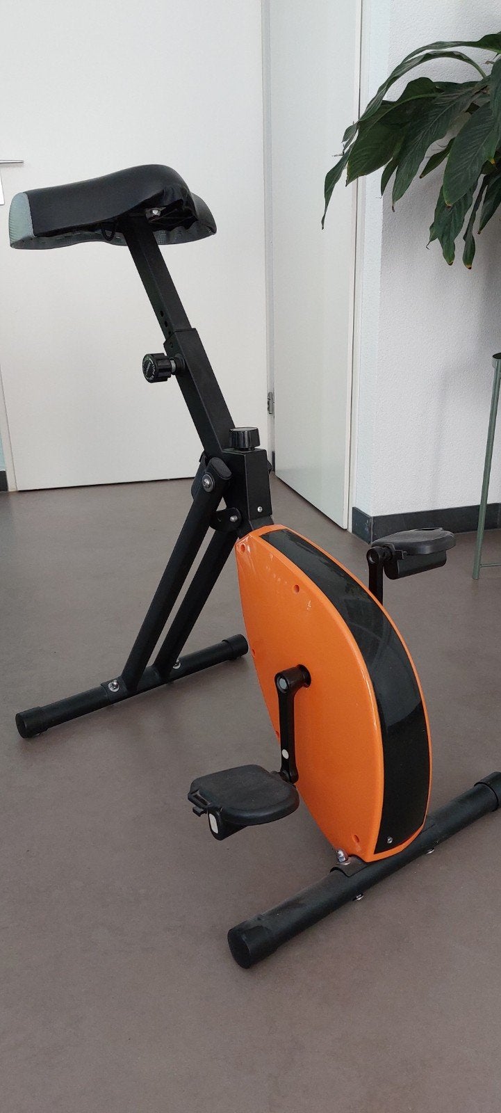Deskbike - Hometrainer in zeer goede staat, Ophalen of Verzenden