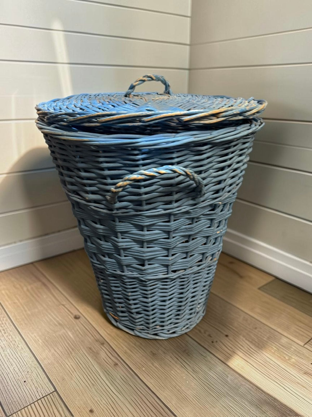 Superleuke retro rieten mand / wasmand, Ophalen, Gebruikt, Mand, Riet