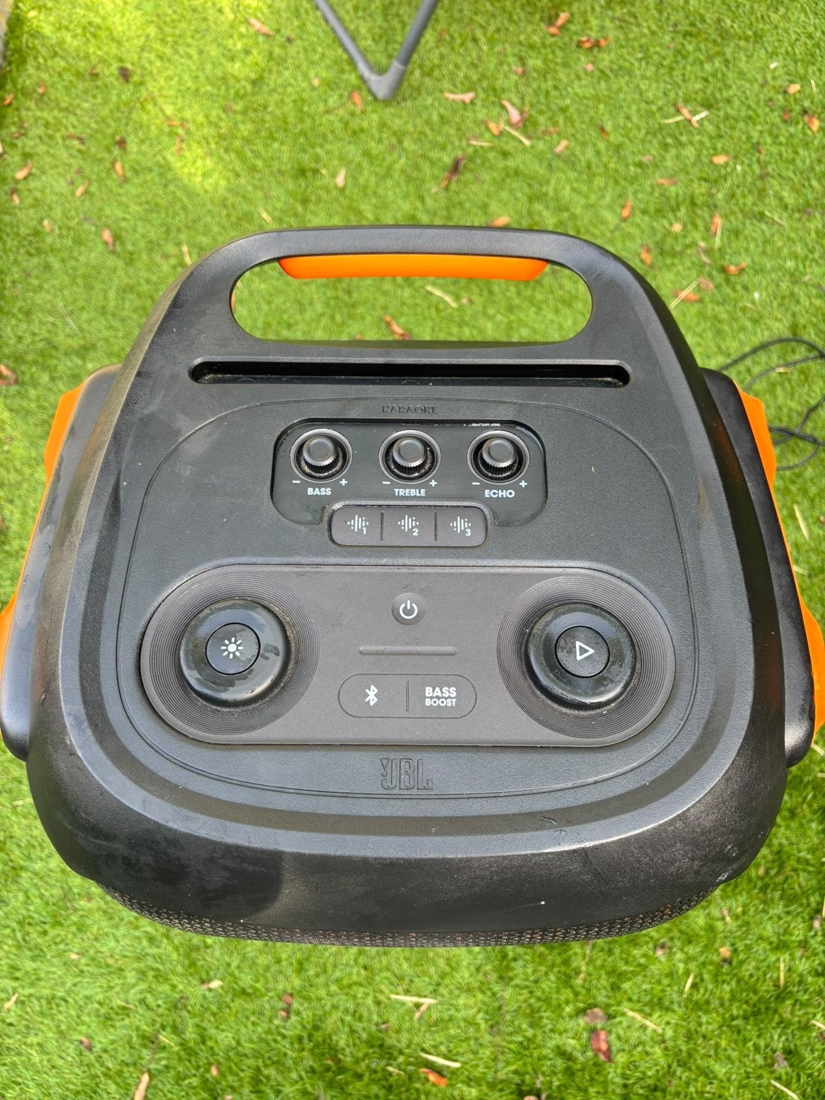 Foto 5 van JBL Partybox 710 - Krachtige Party Speaker