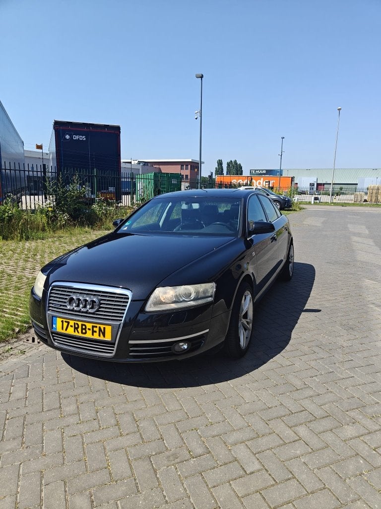 Audi A6 3.2 FSI 188KW Quattro Tiptr. 2004 Zwart, Auto's, Audi, Particulier, 256 pk, Geïmporteerd, 102 €/maand