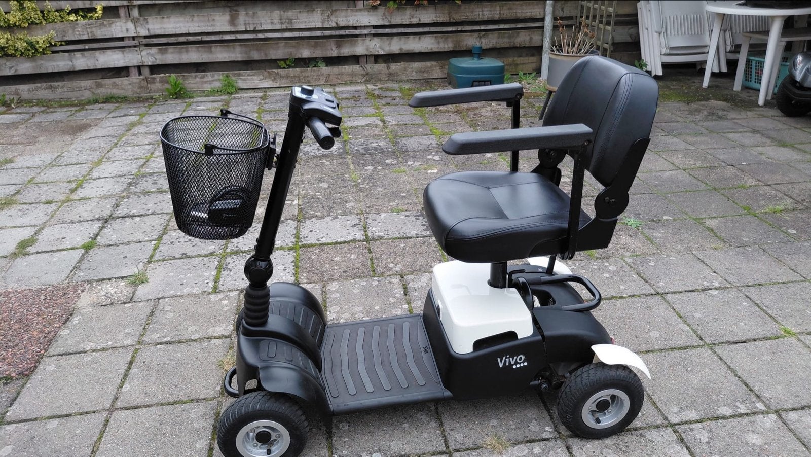 Vivo wendbare en demontabele scootmobiel, Ophalen, Life and Mobility, 10 km/u of minder, Gebruikt