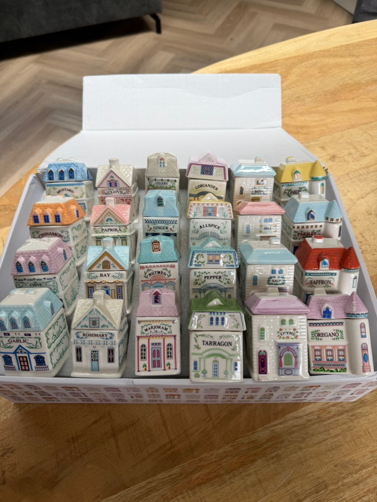 24 delige spice village set, Ophalen of Verzenden