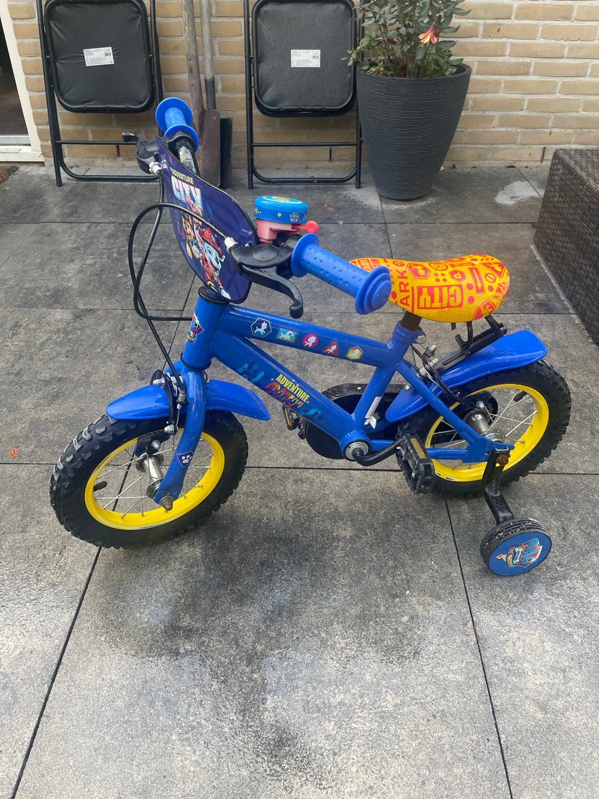 Paw Patrol kinderfiets met zijwieltjes - Blauw/Geel, Fietsen en Brommers, Fietsen | Kinderfietsjes, Ophalen, Terugtraprem, Zijwieltjes