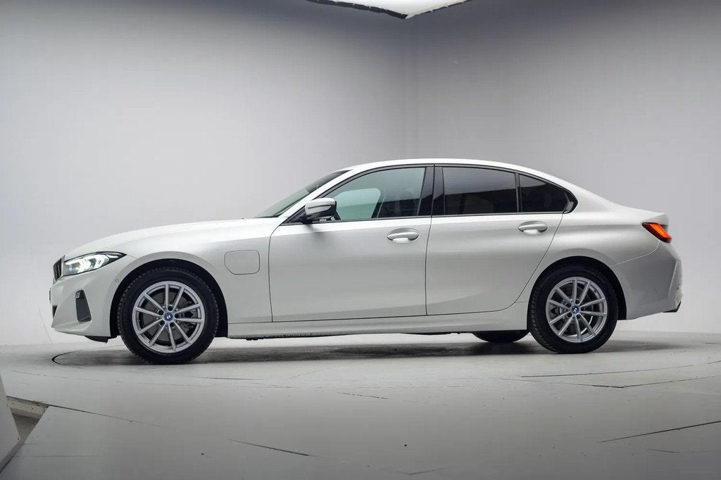 BMW 3-serie 320e High Executive Sport Aut. [ Apple / Android, Auto's, Automaat, 1998 cc, Gebruikt, 4 cilinders