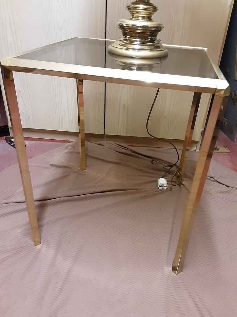 Elegant messing bijzettafeltje met een hoogte van 52 cm en e, Ophalen, 25 tot 50 cm, Rond, 50 tot 100 cm