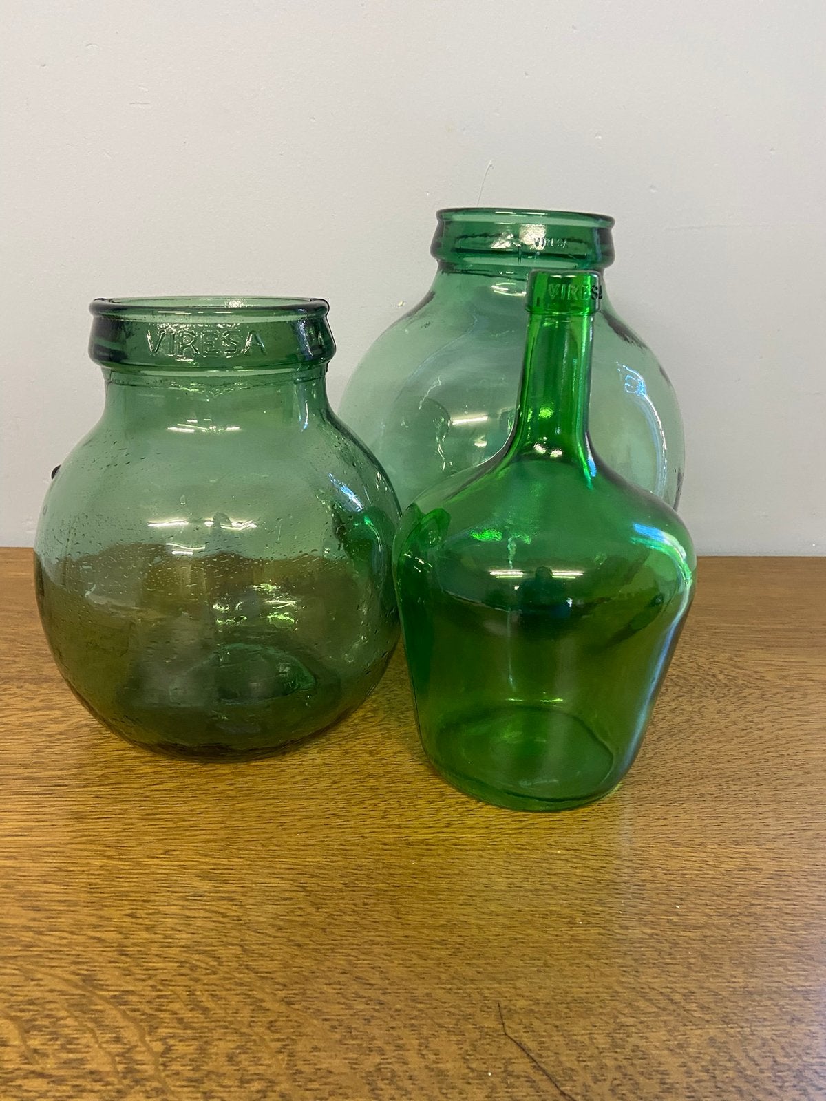 Vintage Viresa flessen potten vazen groen glas, Antiek en Kunst, Antiek | Vazen, Ophalen of Verzenden