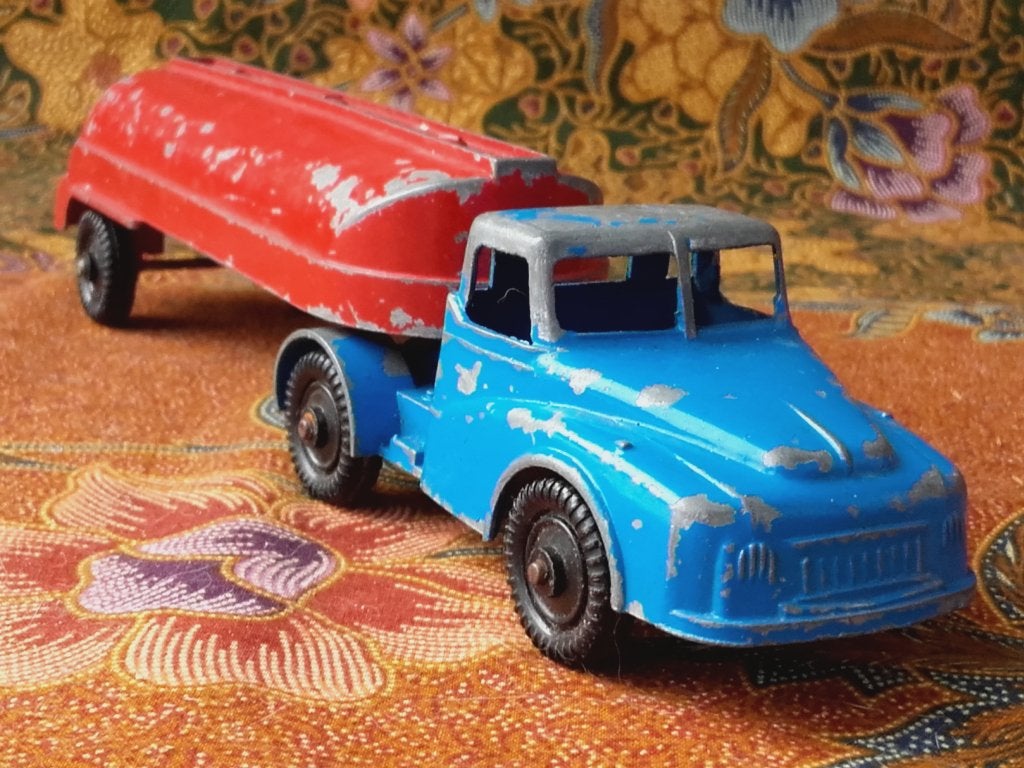 Mooie oude Engelse model vrachtwagen van Lone Star 22,3 cm., Antiek en Kunst, Antiek | Speelgoed, Ophalen of Verzenden