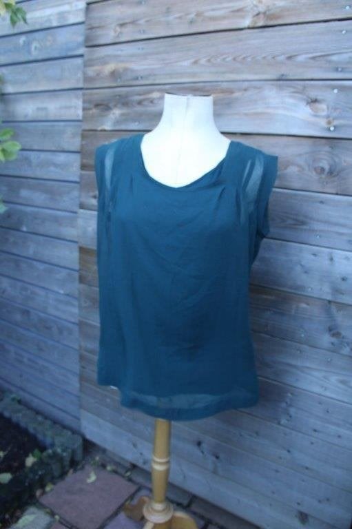 Top donkergroen Opus mt 38 Vaste prijs, Kleding | Dames, Tops, Zo goed als nieuw, Maat 38/40 (M), Groen, Korte mouw, Ophalen of Verzenden