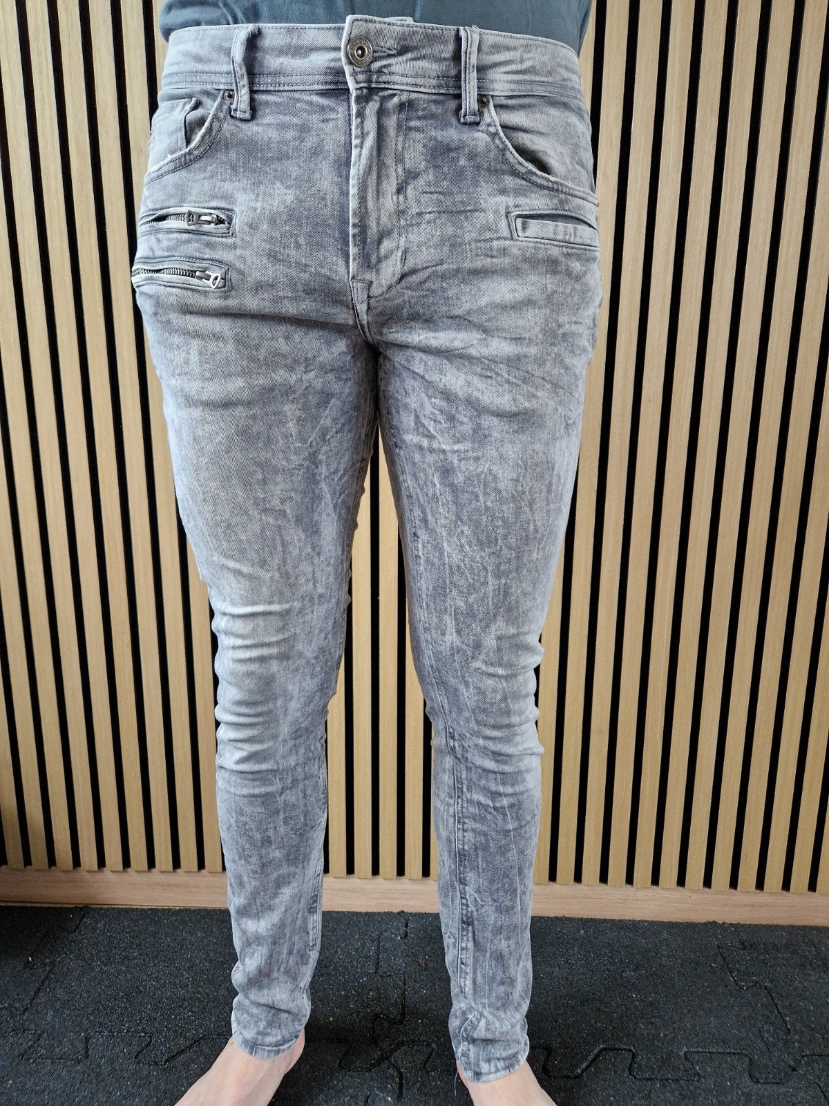 Grijze Chasin' skinny jeans met ritsdetails Maat 32/34, Kleding | Heren, Spijkerbroeken en Jeans, Onbekend, W32 (confectie 46) of kleiner