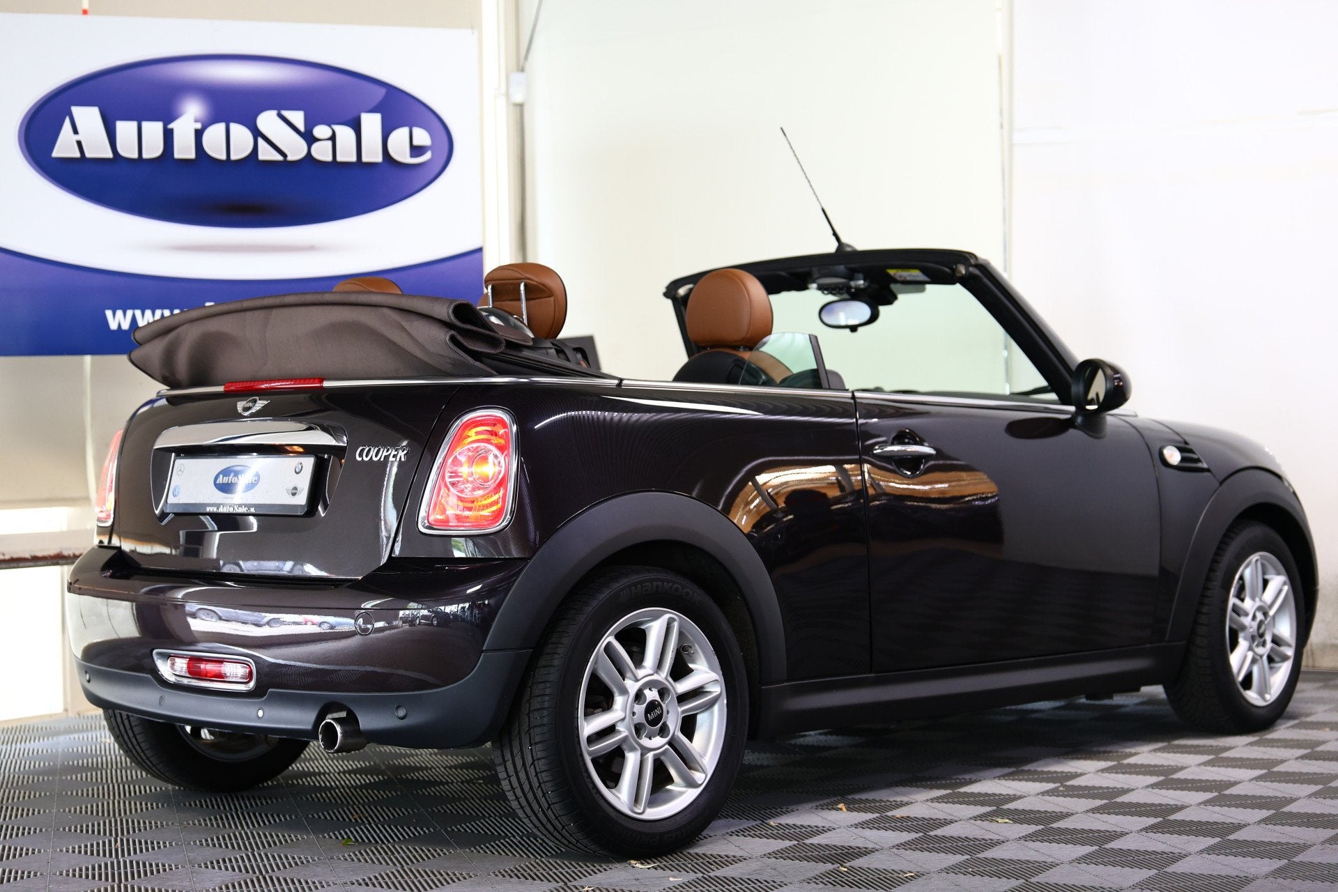 MINI 1.6 Cooper Cabriolet AUTOMAAT Chili LEDER NAVI BT STOEL, Auto's, 15 km/l, Gebruikt, Zwart, 4 cilinders