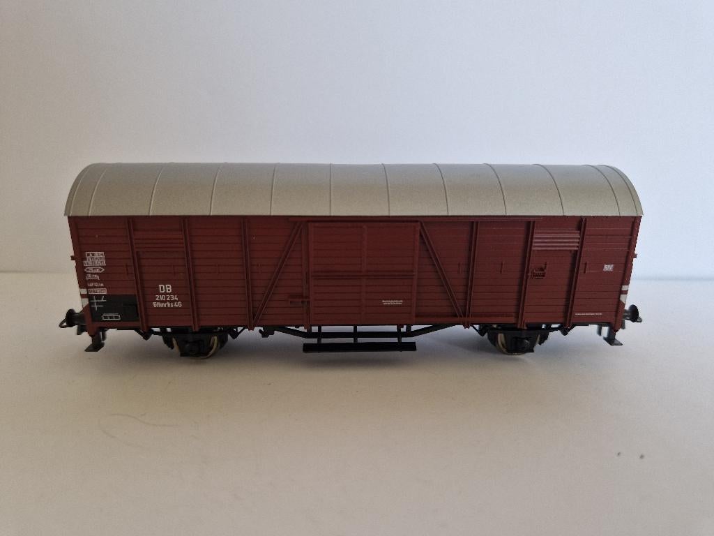 Roco 46 848 - gesloten goederenwagon, Gelijkstroom, Wagon, Ophalen of Verzenden, Zo goed als nieuw