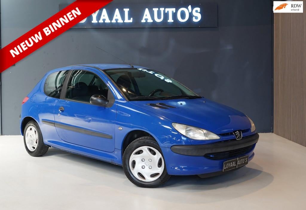 Peugeot 206 1.1 XR | ELEK.RAMEN | APK., Auto's, Voorwielaandrijving, Stof, Gebruikt, 31 €/maand