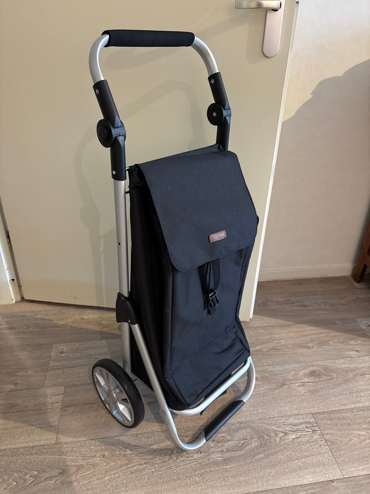 Boodschappen trolley, Ophalen, Nieuw, 30 cm of meer, 75 cm of meer