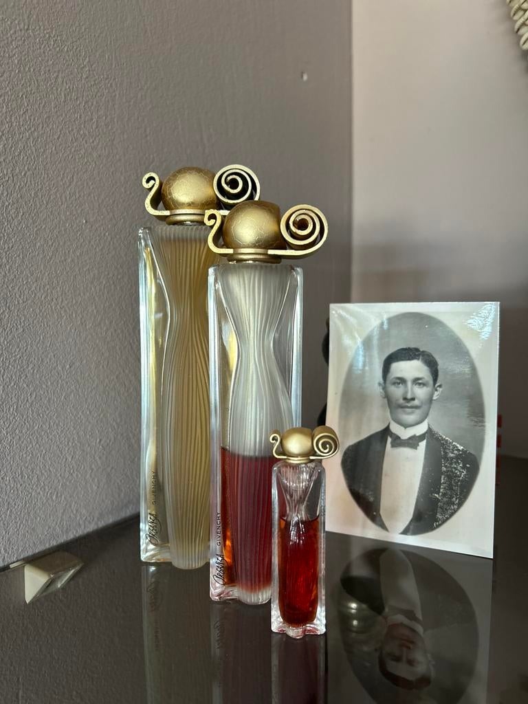 Factice Organza Givenchy & originele eau de parfum, Ophalen, Zo goed als nieuw, Parfumfles