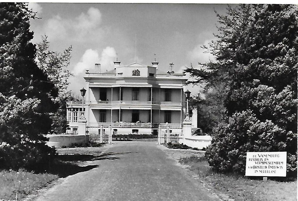Putten De Vanenburg Rusthuis Oude Ansichtkaart ( 1849 ), Ophalen of Verzenden, 1960 tot 1980, Gelopen, Gelderland