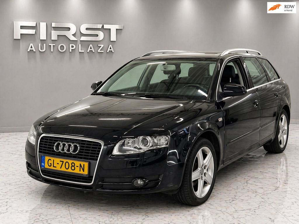 Audi A4 AVANT 1.6 AIRCO/CRUISE/TREKHAAK | KEURIGE AUTO !, Auto's, Stof, Gebruikt, 4 cilinders, A4
