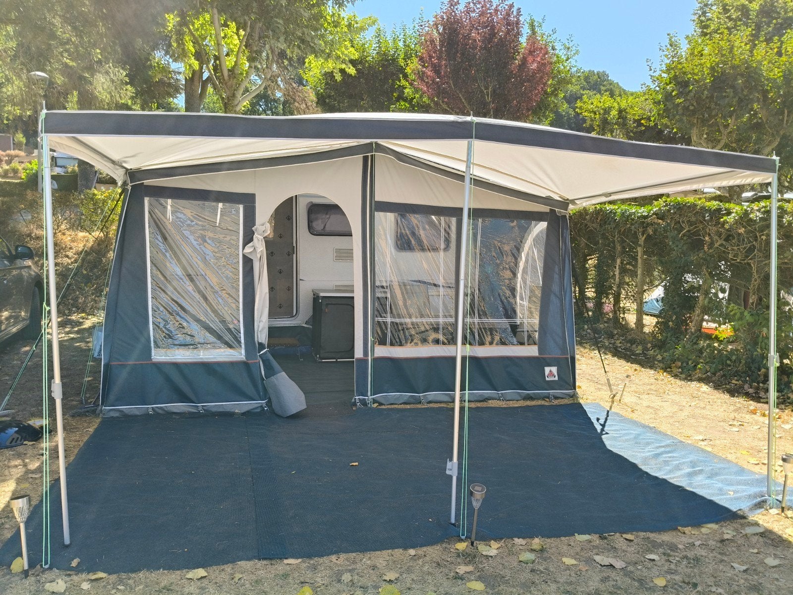 Caravelair Antares Luxe 390 - Compacte en complete caravan, Caravans en Kamperen, Caravans, Vast bed, Treinzit, Particulier, 500 - 750 kg