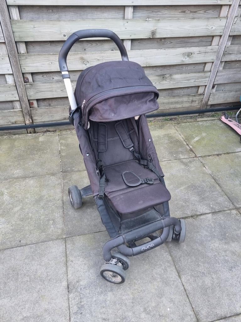 Stevige buggy, Kinderen en Baby's, Buggy's, Ophalen, Gebruikt, Overige merken, Verstelbare rugleuning