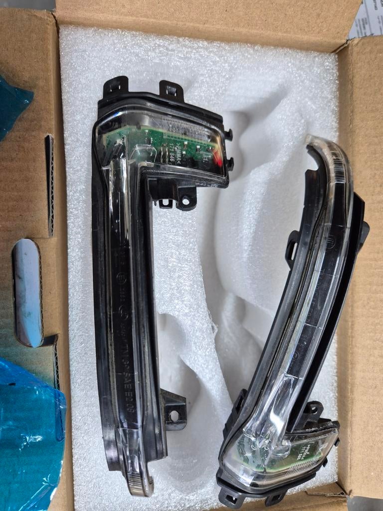Knipperlichten spiegel audi a5 2012, Auto-onderdelen, Spiegels, Ophalen of Verzenden, Audi