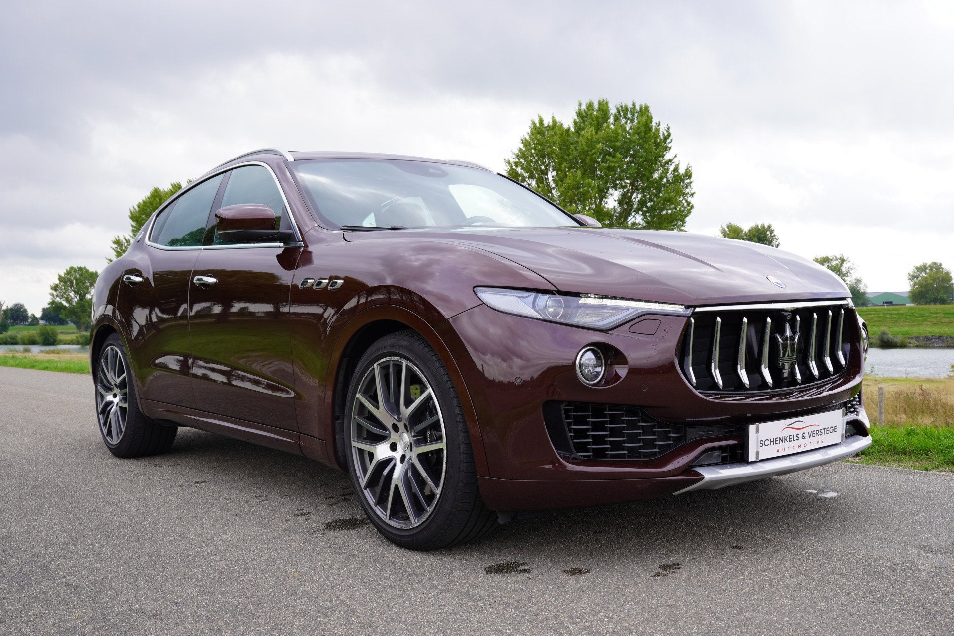 Maserati Levante 3.0 V6 S AWD / Zegna Edition ! / BTW / Luch, Auto's, Maserati, Dealer onderhouden, 430 pk, Gebruikt, Bruin