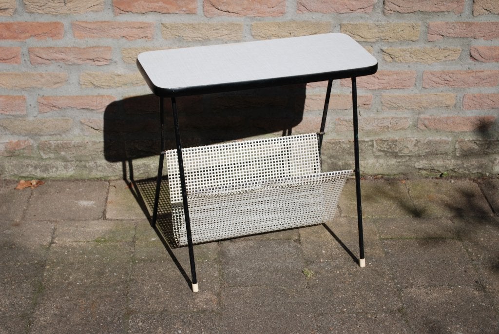 Vintage Lectuurtafel met Krantenbak - Formica & Metaal, Ophalen, Gebruikt, Metaal, Lectuurtafel