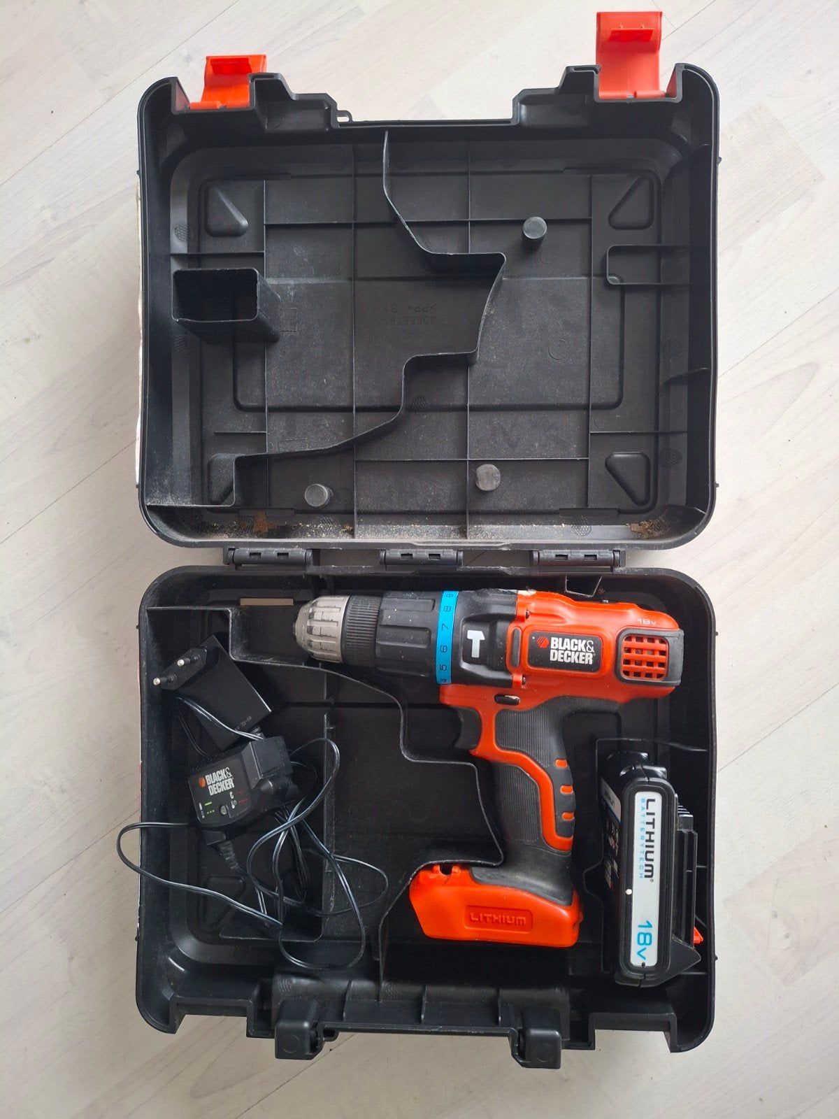 Black & Decker 18V Lithium Boor- en Schroefmachine, Variabele snelheid, Ophalen of Verzenden, Boor- en Schroefmachine, Gebruikt
