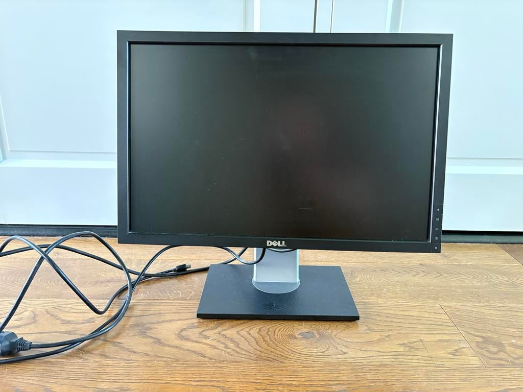 Dell monitor, Computers en Software, Monitoren, Ophalen, Gebruikt, In hoogte verstelbaar