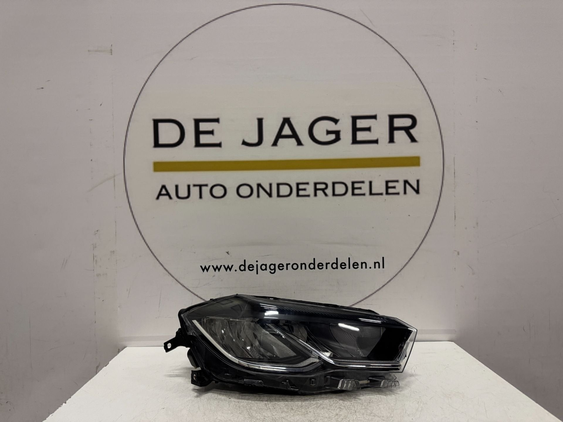 VOLKSWAGEN POLO 2G FACELIFT LED KOPLAMP RECHTS 2G1941006D, Auto-onderdelen, Verlichting, Gebruikt, Volkswagen, Volkswagen AG, Berliner Ring 2
38440  Wolfsburg, DE