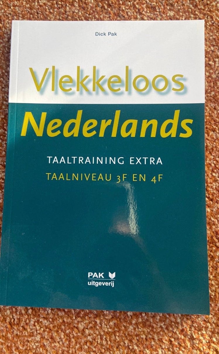 Vlekkeloos Nederlands, Boeken, Ophalen of Verzenden, Zo goed als nieuw