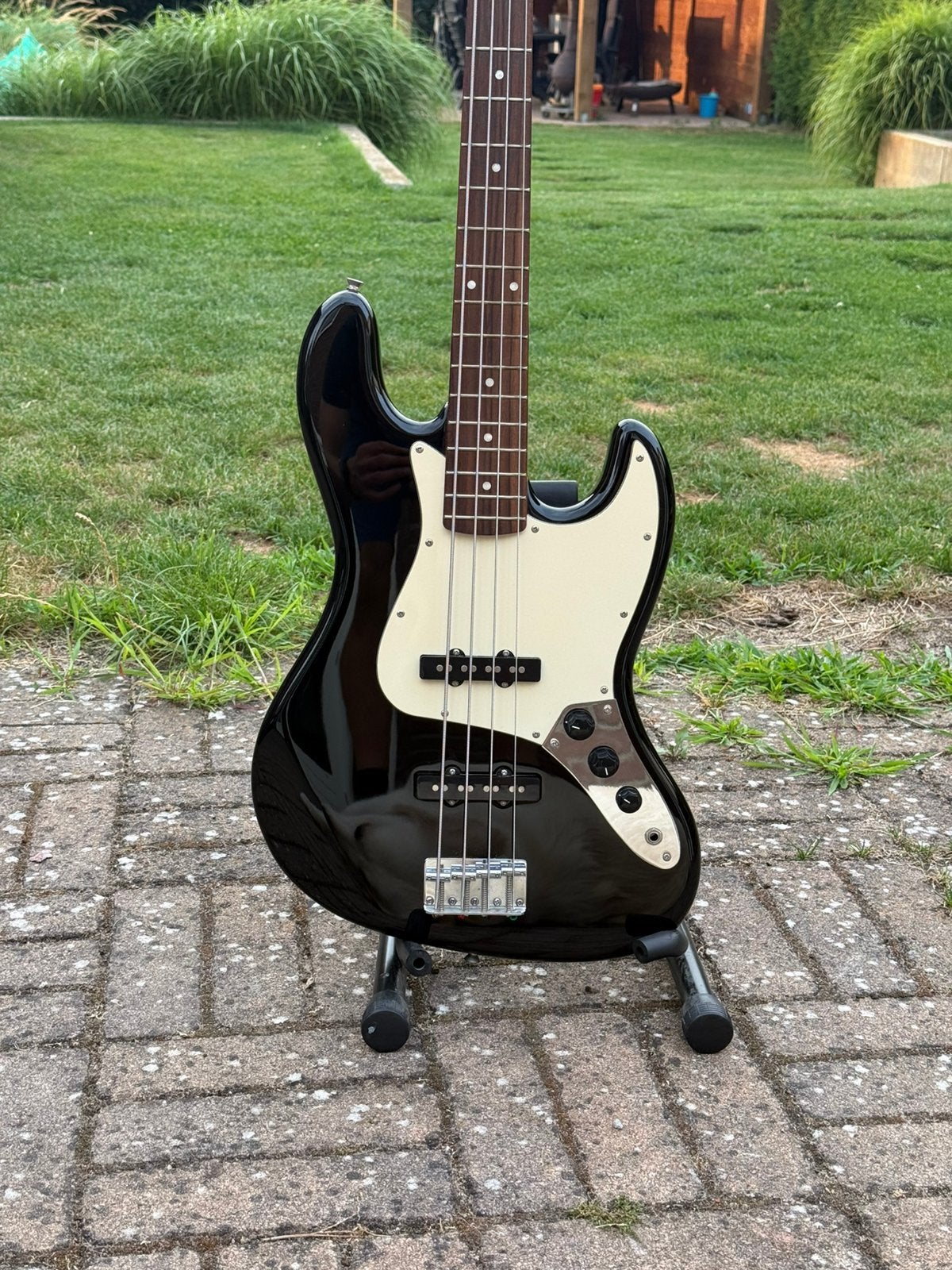 Erg nette Squier Jazz Bass, Ophalen, Zo goed als nieuw, Fender