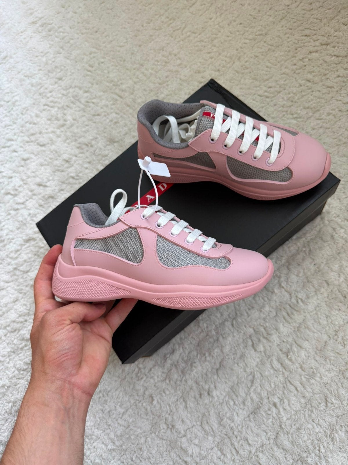 Prada america cups dames, Ophalen of Verzenden, Nieuw