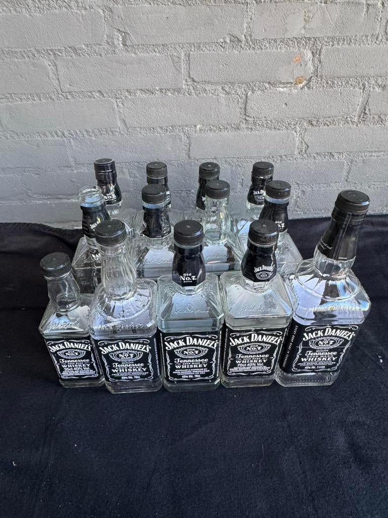 Lege flessen jack daniels, Ophalen