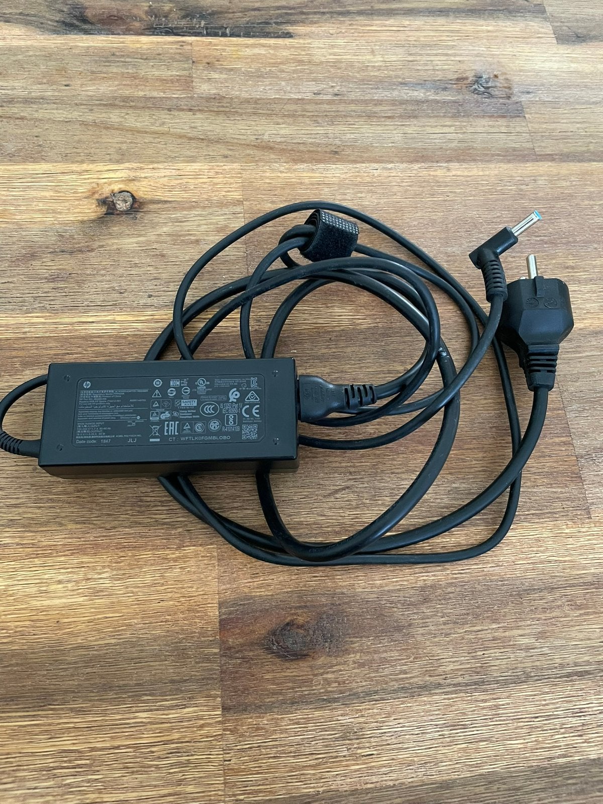 Hp laptop adapter, Computers en Software, Laptop-opladers, Ophalen of Verzenden