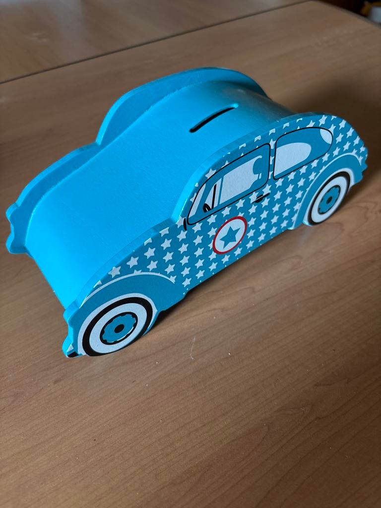 Blauwe houten spaarpot auto met sterrenpatroon, Ophalen of Verzenden, Gebruikt, Hout, Vervoermiddel