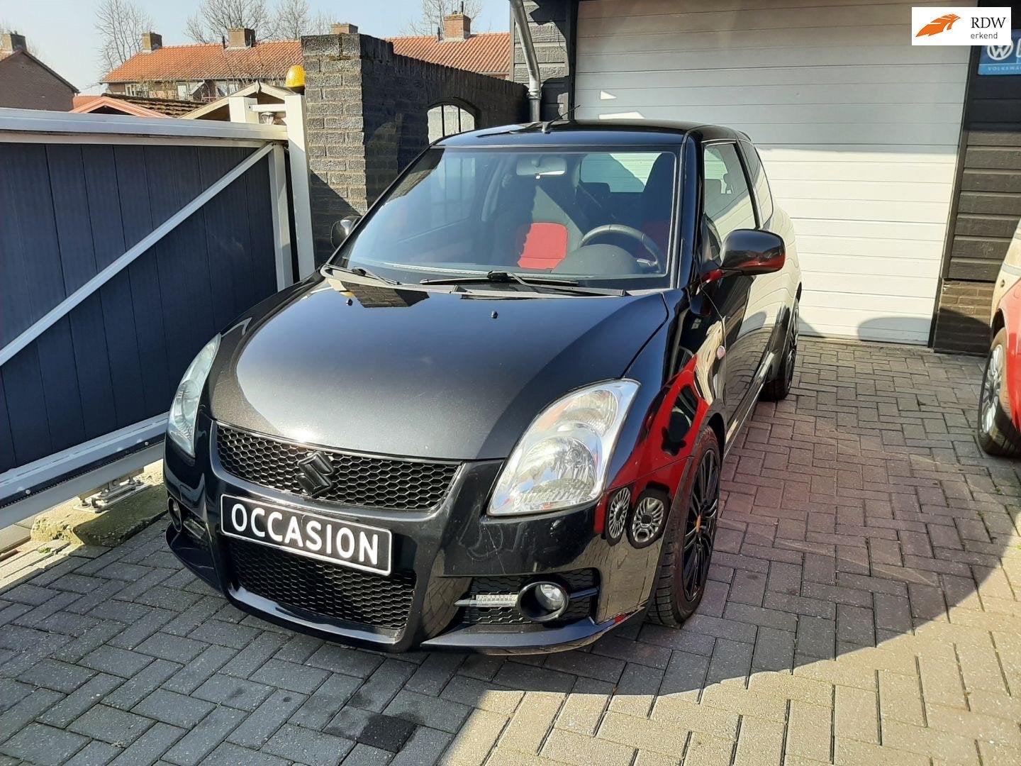 Suzuki Swift 1.6 Sport CARPLAY/LMV/NW APK, Auto's, Suzuki, Voorwielaandrijving, 1005 kg, Gebruikt, Huisgarantie
