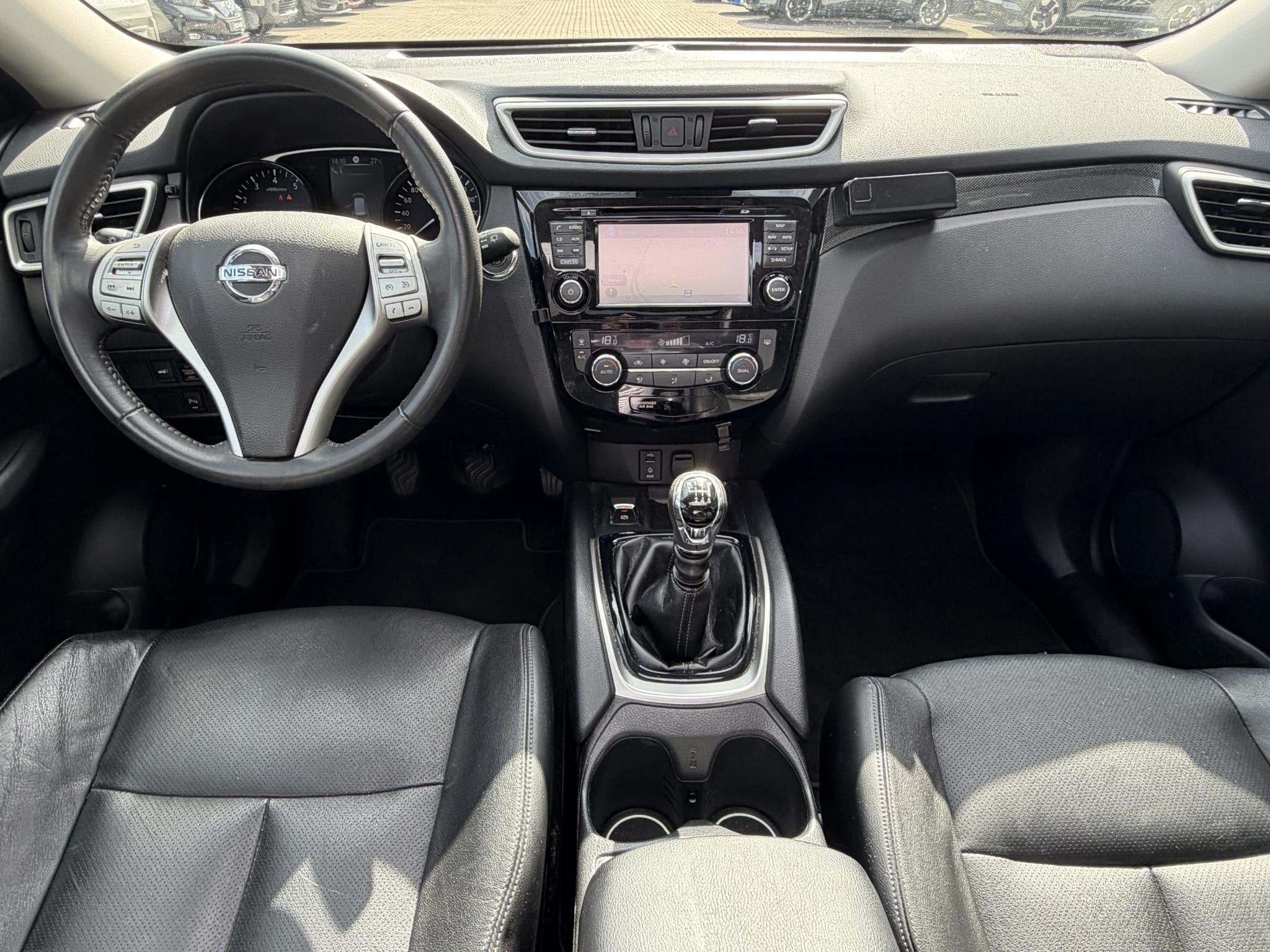 Nissan X-Trail 1.6 DIG-T Tekna | Trekhaak afneembaar | Leder, Voorwielaandrijving, 1618 cc, 4 cilinders, Met garantie (alle)