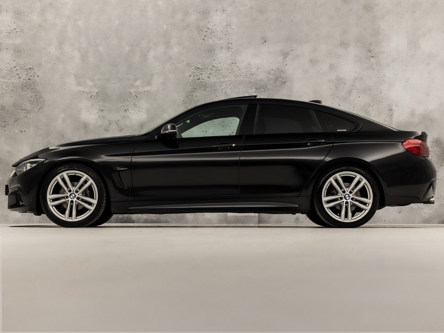 BMW 4 Serie Gran Coupé 418i M Sport Automaat (SCHUIFDAK, M, Auto's, BMW, 12 maanden, Gebruikt, Zwart, Bedrijf
