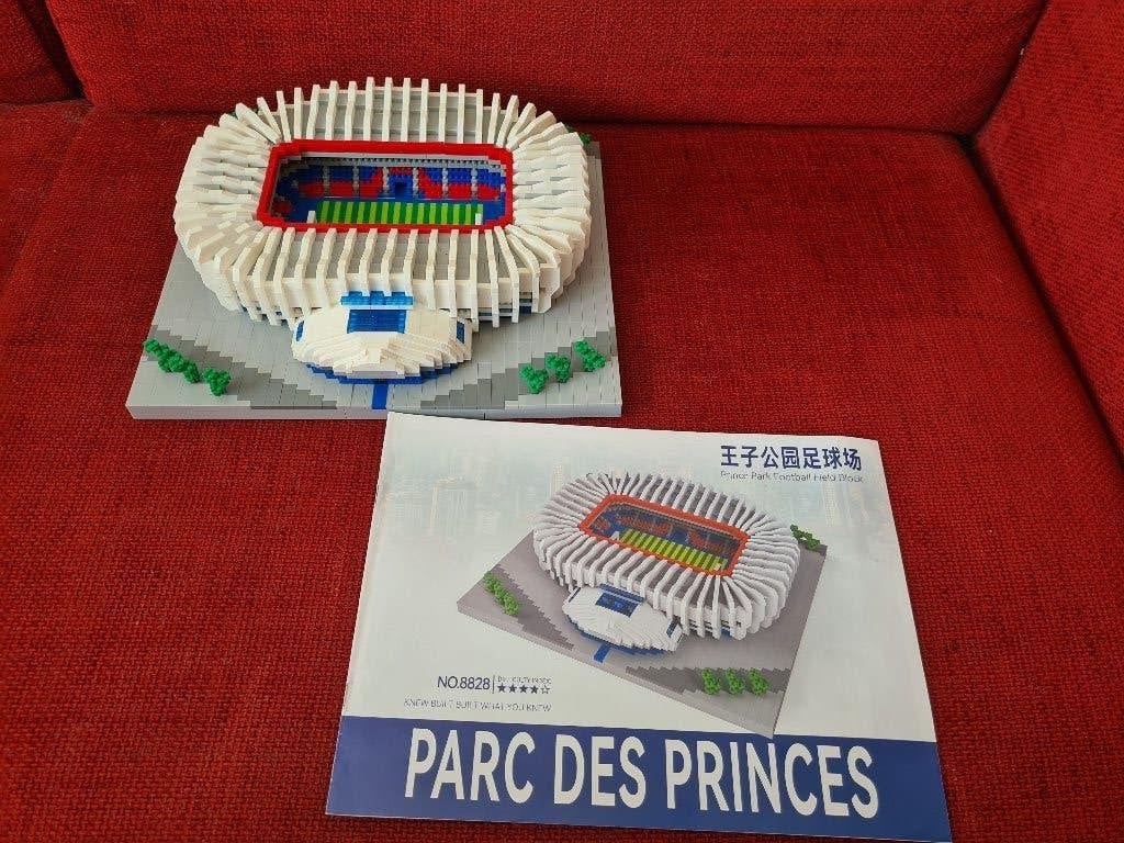 Mini bouwstenen voetbalstadion, Ophalen of Verzenden